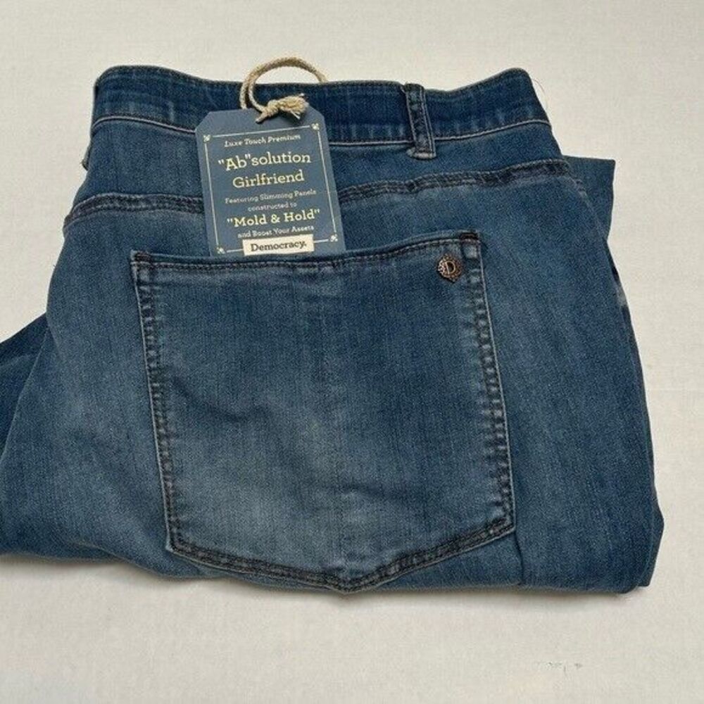 Democracy NWT "Ab"Solution Girlfriend Mold and Hold Plus Size Jeans size 24W